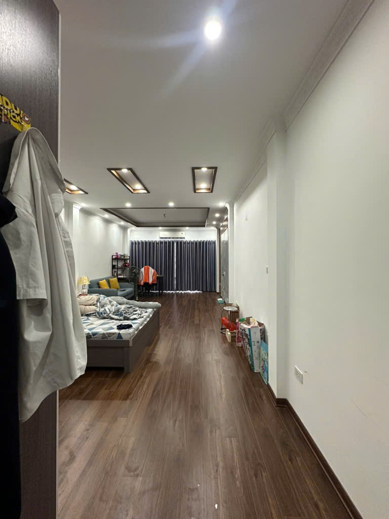 HIẾM NGUYỄN KHOÁI, HOÀNG MAI, Ô TÔ TẢI ĐỖ CỬA VÀO NHÀ, SIÊU RỘNG, THANG MÁY 145M 4T, CHỈ 17 TỶ - Ảnh 2