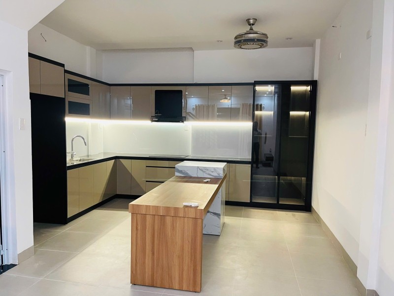 # Mặt Tiền Hàn Mặc Tử, gần Đống Đa, 61m2, 3 tầng cứng đẹp, 5.x tỷ - Ảnh 1