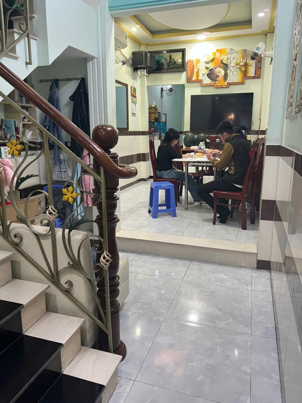NHÀ ĐẸP PHƯỜNG 5 QUẬN 8 DT 80,7M2 3 TẦNG NHỈNH 6TY LH 0941,633,163 - Ảnh 2