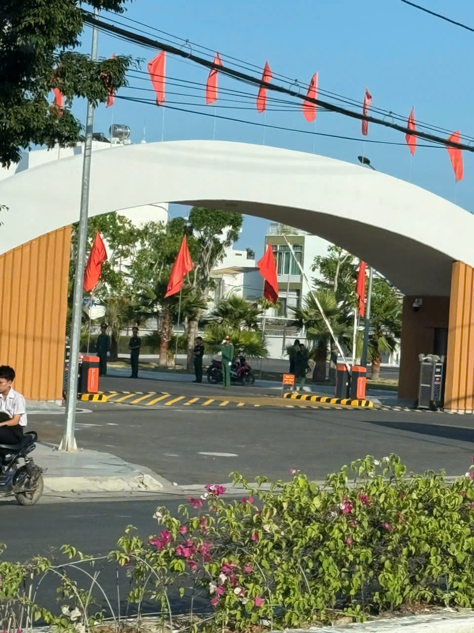 Hot Hot đất khu dân cư Tổ 24 Tây Bắc (hẻm 2 tháng 4), giá chỉ 2ty7 phường Vĩnh Hải, Nha Trang - Ảnh 3