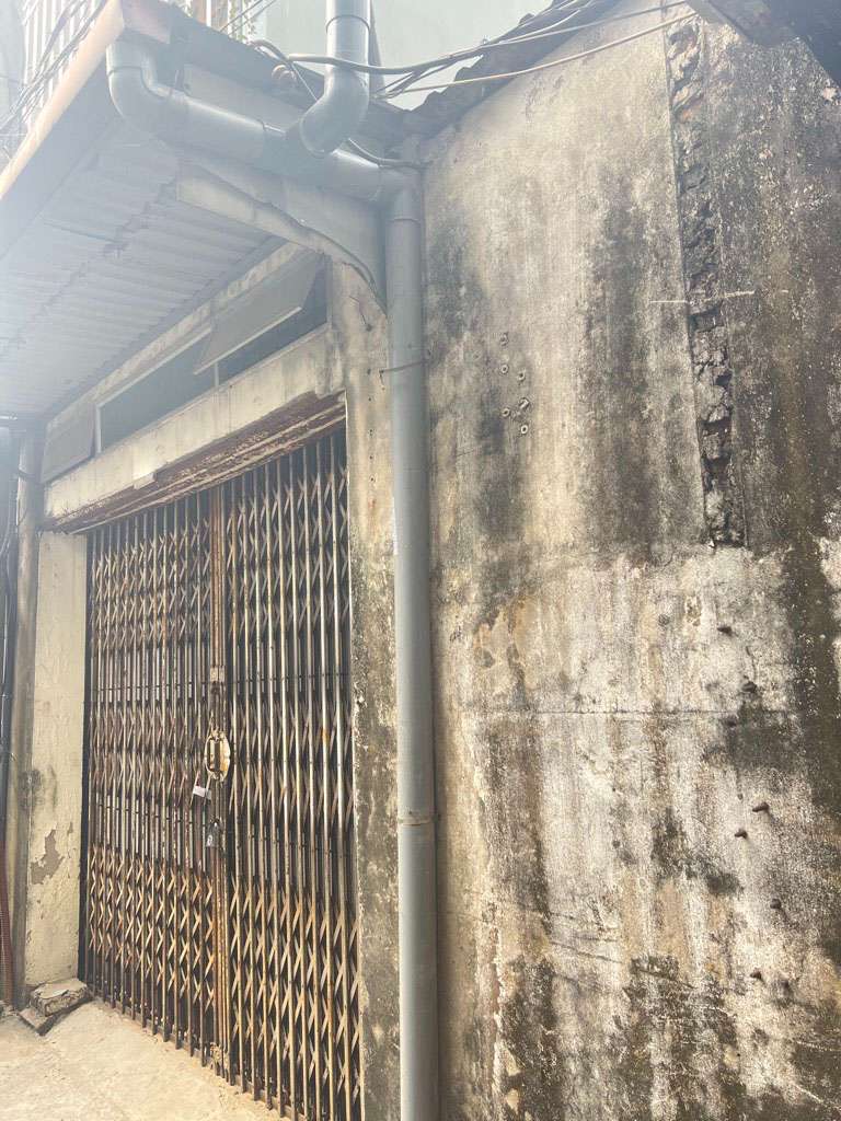 Bán nhà C4 ở Việt Hưng Long Biên cách 1 nhà ra mặt đường oto tránh diện tích 35m, 4 tỷ 9 - Ảnh 2
