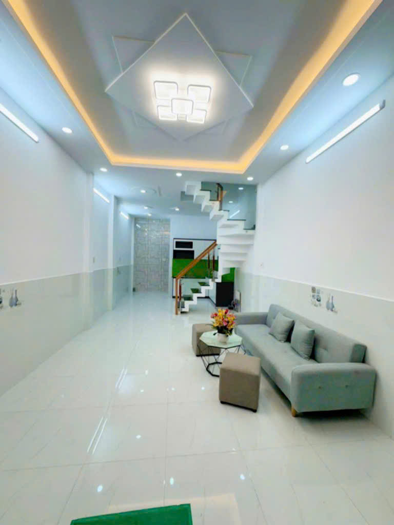 💎 NHÀ ĐẸP GIÁ MỀM – HẺM XE HƠI – NGAY NGÃ TƯ 4 XÃ – GIÁ CHỈ 4 TỶ HƠI HƠI – PHÁP LÝ CHUẨN 🌟 - Ảnh 1