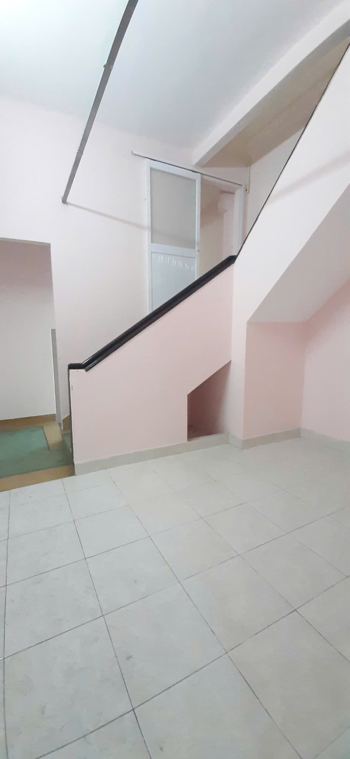 Nhà Trệt, lửng, 2 lầu, ST sau lưng căn MT đường Cống Quỳnh P. Phạm Ngũ Lão Q1. Giá 18 tỷ TL - Ảnh 1