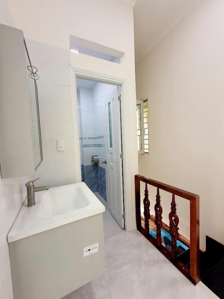 NHÀ ĐẸP GẦN TÂN PHÚ - XE HƠI ĐỖ CỬA - SỔ ĐẸP CHÍNH CHỦ - GIÁ SIÊU MỀM 4TY45 - Ảnh 3