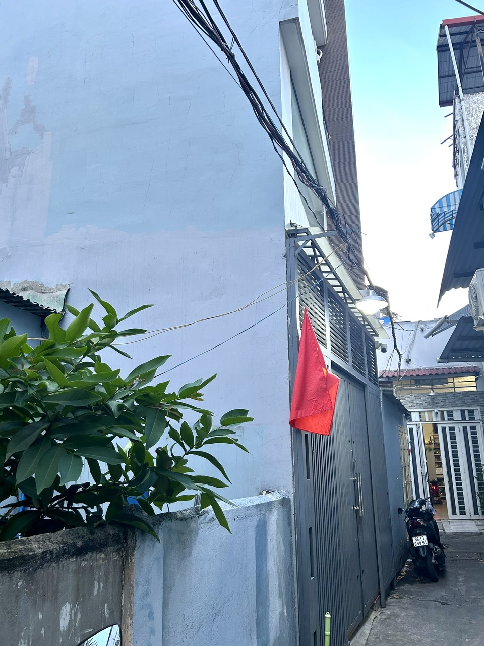TÔI CHÍNH CHỦ CẦN BÁN NHÀ ĐƯỜNG TÔN ĐẢN CÓ 5 TẦNG- GẦN TRƯỜNG ĐẠI HỌC LUẬT. - Ảnh 1