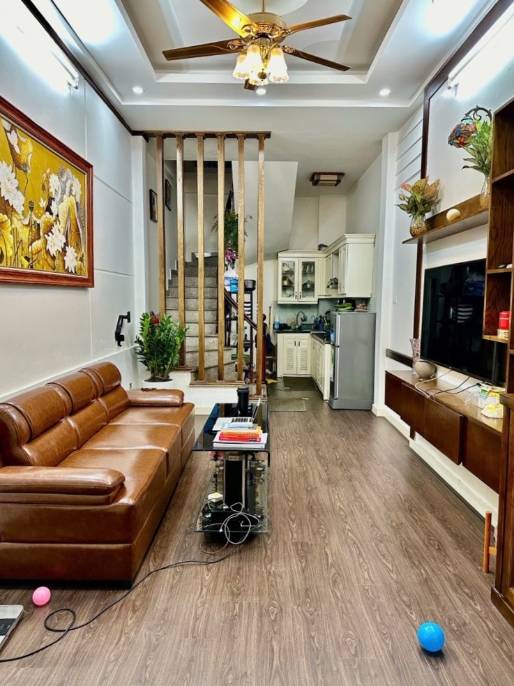 BÁN NHÀ TRƯƠNG ĐỊNH, HOÀNG MAI, NGÕ Ô TÔ TRÁNH, NHÀ CÁCH Ô TÔ 30M, SD 40M2, 7.5TỶ(CTL) - Ảnh chính