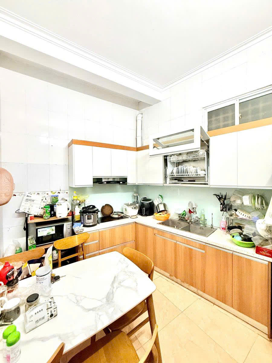 BÁN NHÀ DÂN XÂY CHẮC CHẮN, NGÕ THÔNG, 20M RA Ô TÔ TRÁNH, GIÁ 14,4 TỶ - Ảnh 2