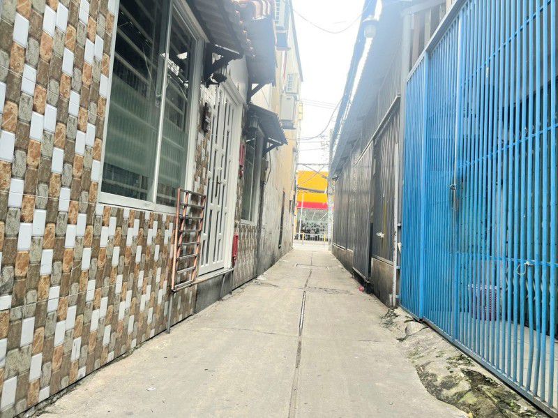NHÀ NHỎ XINH - HẺM BA GÁC THÔNG - CÁCH ĐƯỜNG NGUYỄN THỊ THẬP 50M - PHÙ HỢP GIA ĐÌNH NHỎ - GIÁ CHỈ - Ảnh 4
