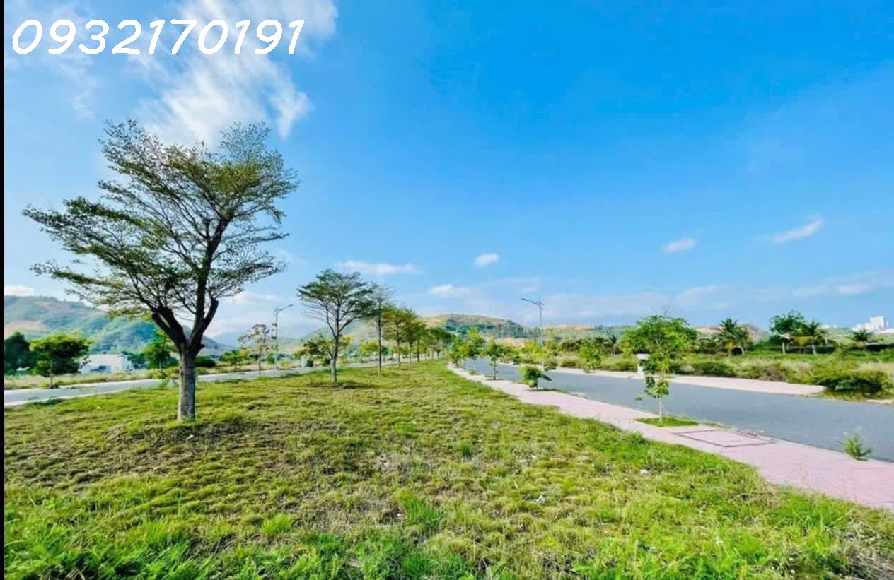 Đất ĐỐI DIỆN CÔNG VIÊN-giá rẻ nhất KĐT-Chỉ 23.5 triệu/m2-Sinh lời cao trong tương lai - Ảnh 4