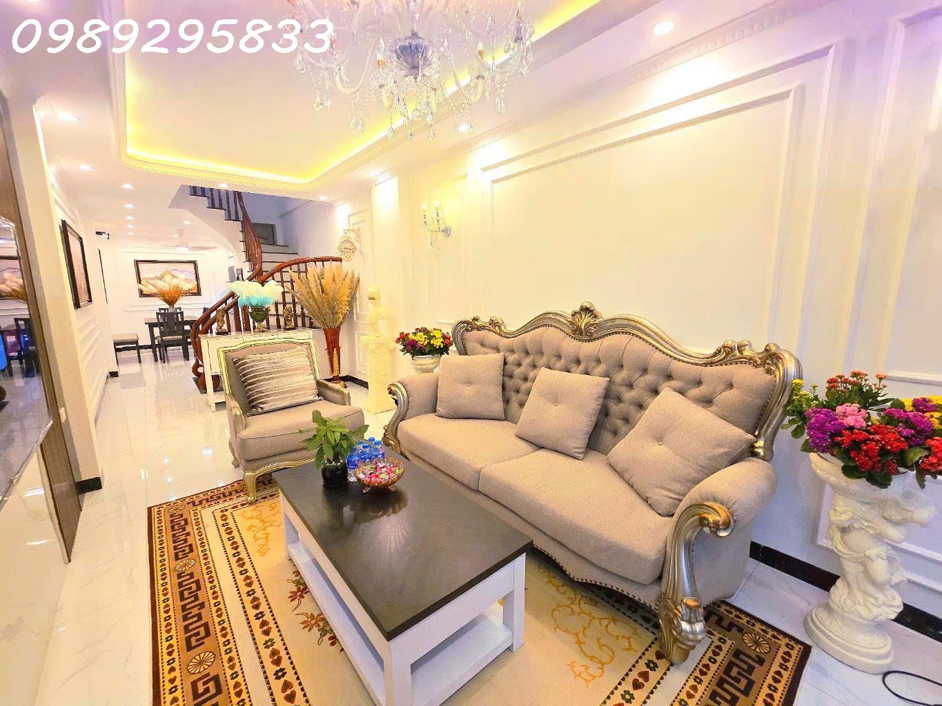 🌿 NHÀ ĐẸP CHẮC NHƯ THÀNH TRÌ – Ở SƯỚNG MỖI NGÀY – NGÕ Ô TÔ – GẦN HỒ, GẦN AEON – PHÚC ĐỒNG LONG BIÊN - Ảnh 2