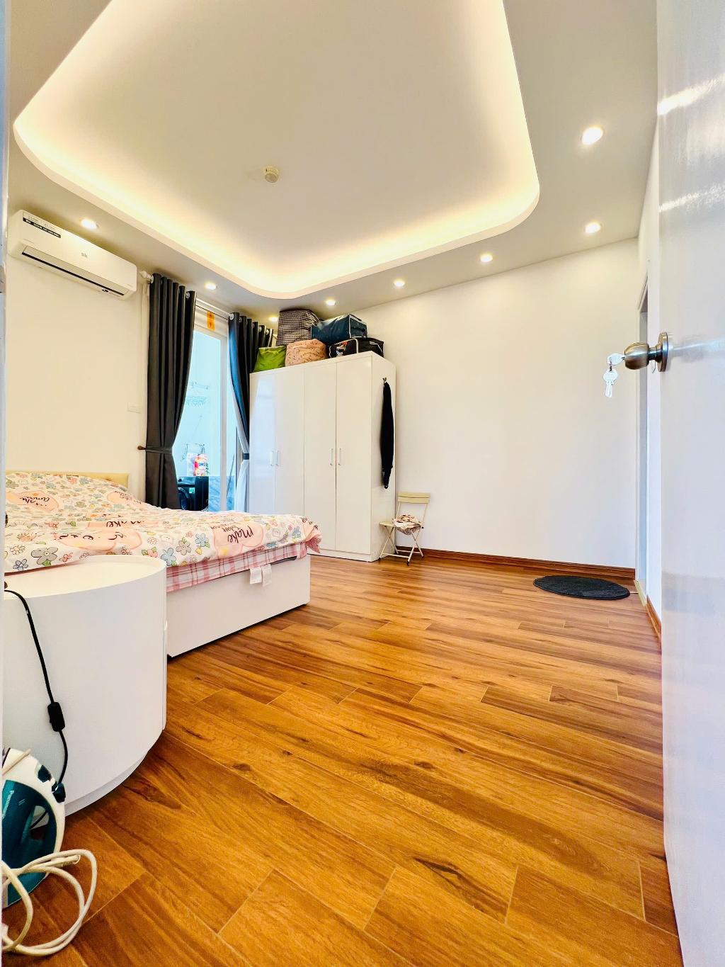 Siêu phẩm Nguyễn Chí Thanh, lô góc 105m chỉ 8,68 tỷ, sống gữa phố vàng, thoáng từng Cm không khí - Ảnh 4