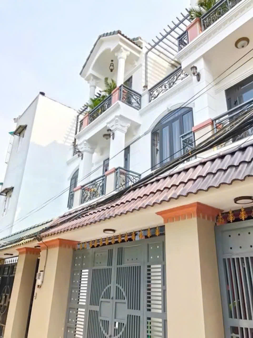 HXH 63m2 - Nội thất cao cấp - 4PN - Giá 7.5 tỷ - Phạm Hữu Lầu, Quận 7 - Ảnh chính