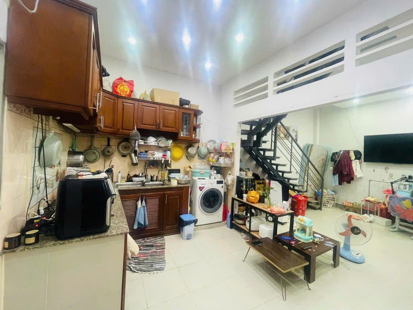 Nhà bán ngay hẻm Quang Trung, 7mx8m, 2 tầng, sổ riêng, giá chỉ 3 tỷ nhỉnh. - Ảnh chính
