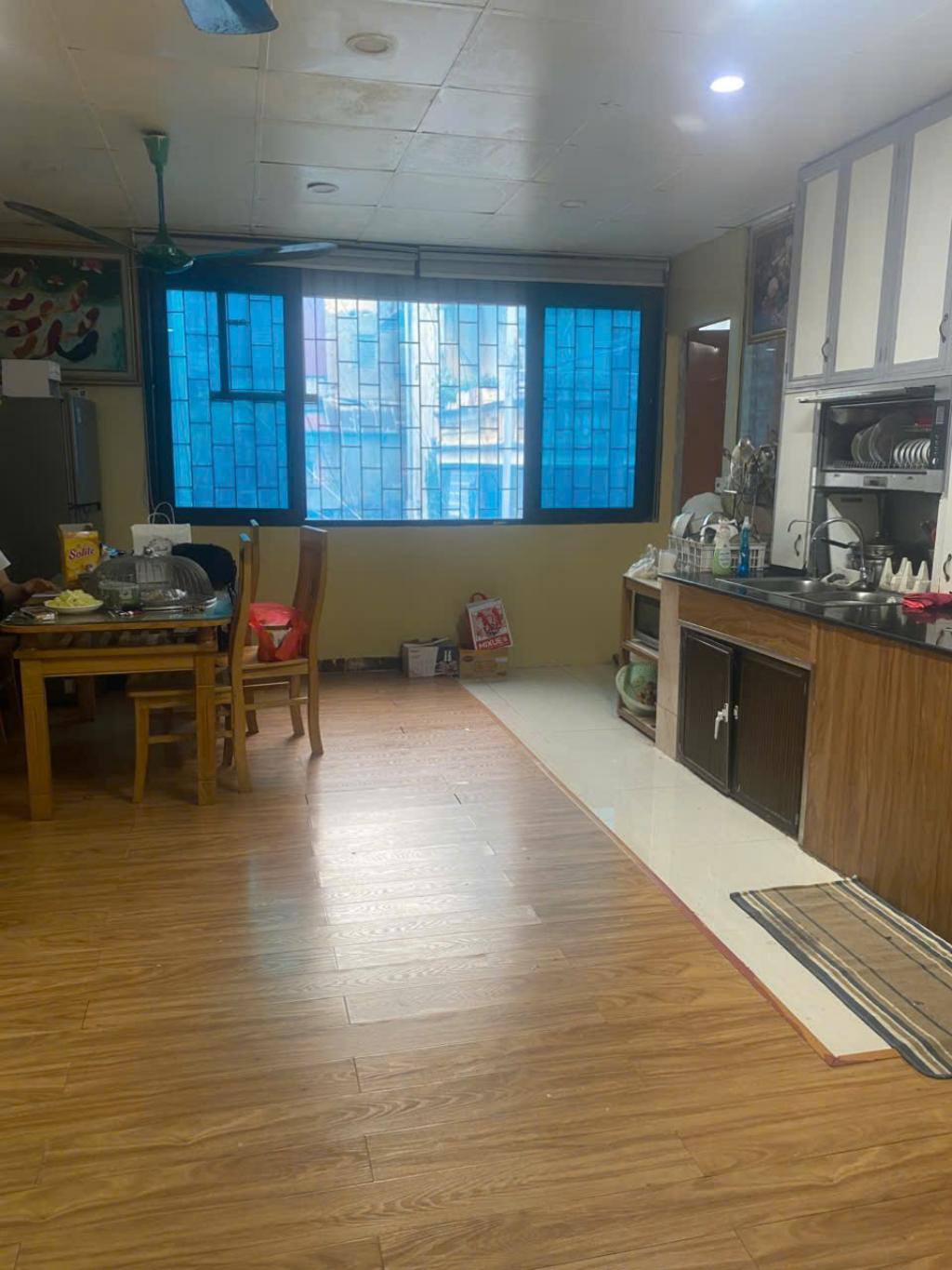 NHÀ TẬP THỂ CHÍNH CHỦ BÁN - GIÁ TỐT - Vị Trí Đẹp Gần Nam Cường Giáp Hoàng Quốc Việt - Ảnh chính