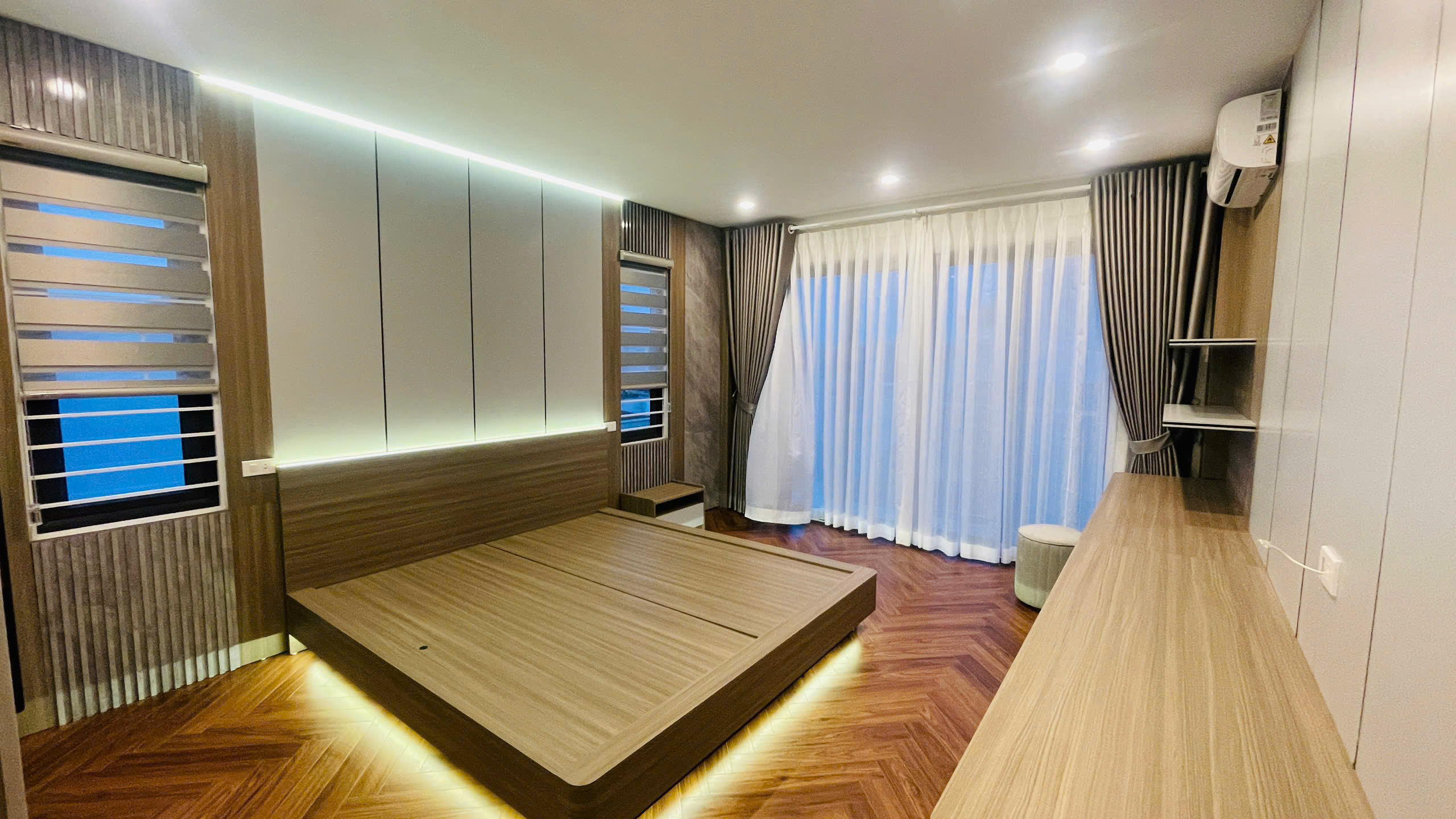 MẶT NGÕ GIÁP NHẤT - 40M – 8 TẦNG THANG MÁY – Ô TÔ ĐỖ CỬA – KINH DOANH VĂN PHÒNG – GIÁ 13.2 TỶ lh - Ảnh 2