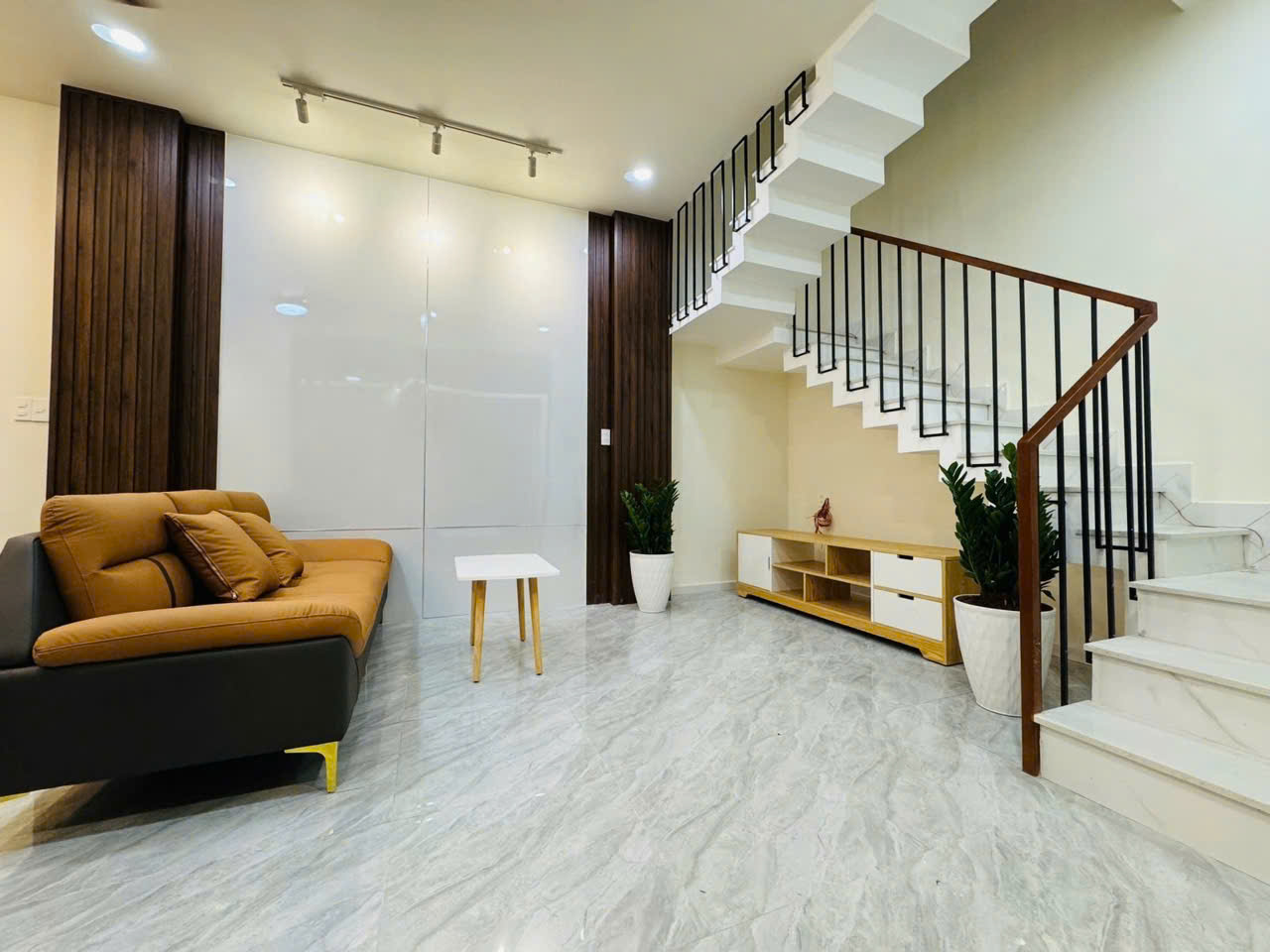 CĂN VILLA MINI TẠI TÂN SƠN NHÌ – Q.TÂN PHÚ- ÔTÔ TỚI NHÀ. <br>chỉ: hơn 5 TỶ tl CHỦ - Ảnh 3