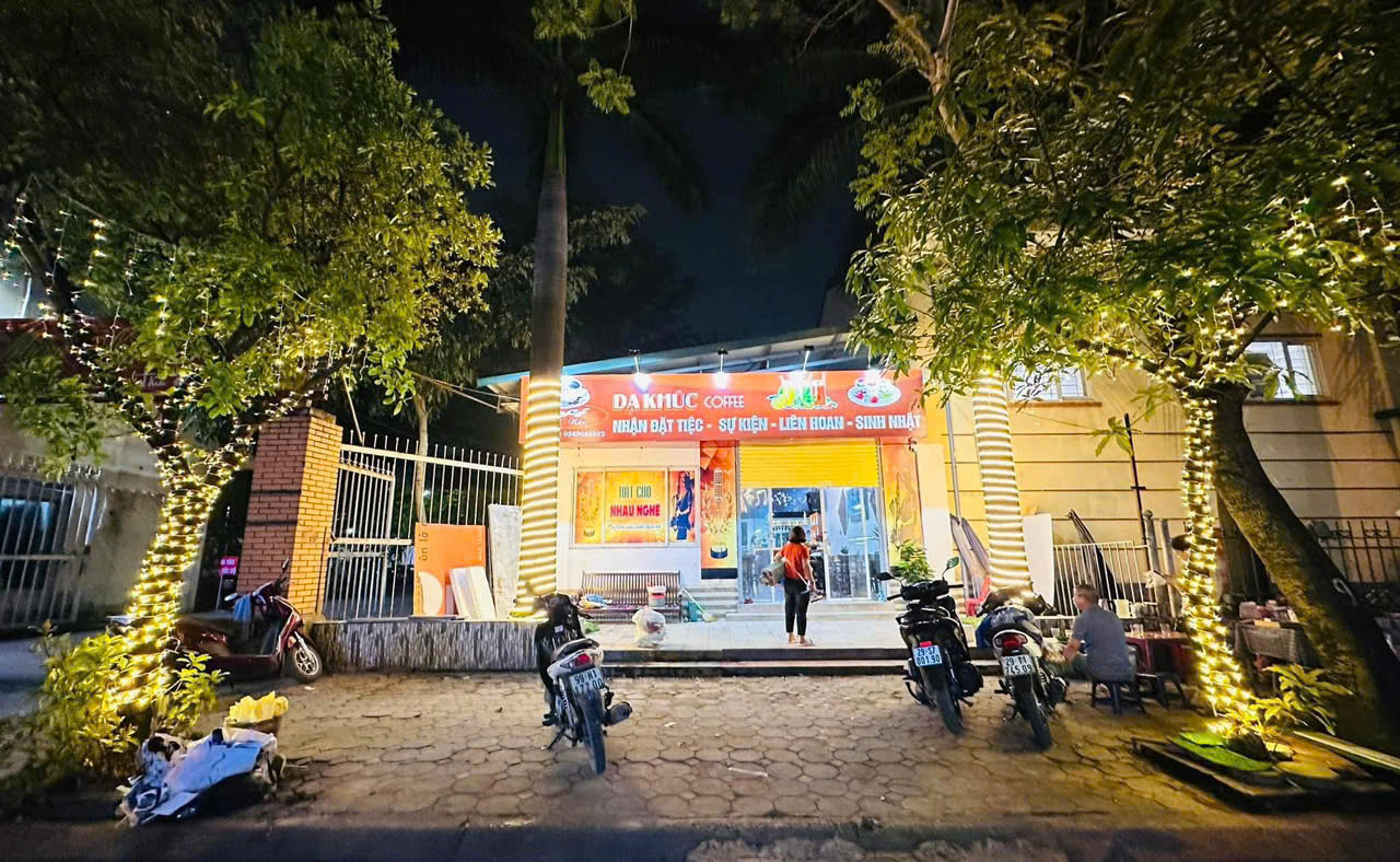 SANG NHƯỢNG QUÁN CÀ PHÊ – HÁT CHO NHAU NGHE – SÂN BÓNG MẬU LƯƠNG – HÀ ĐÔNG – HÀ NỘI - Ảnh 1