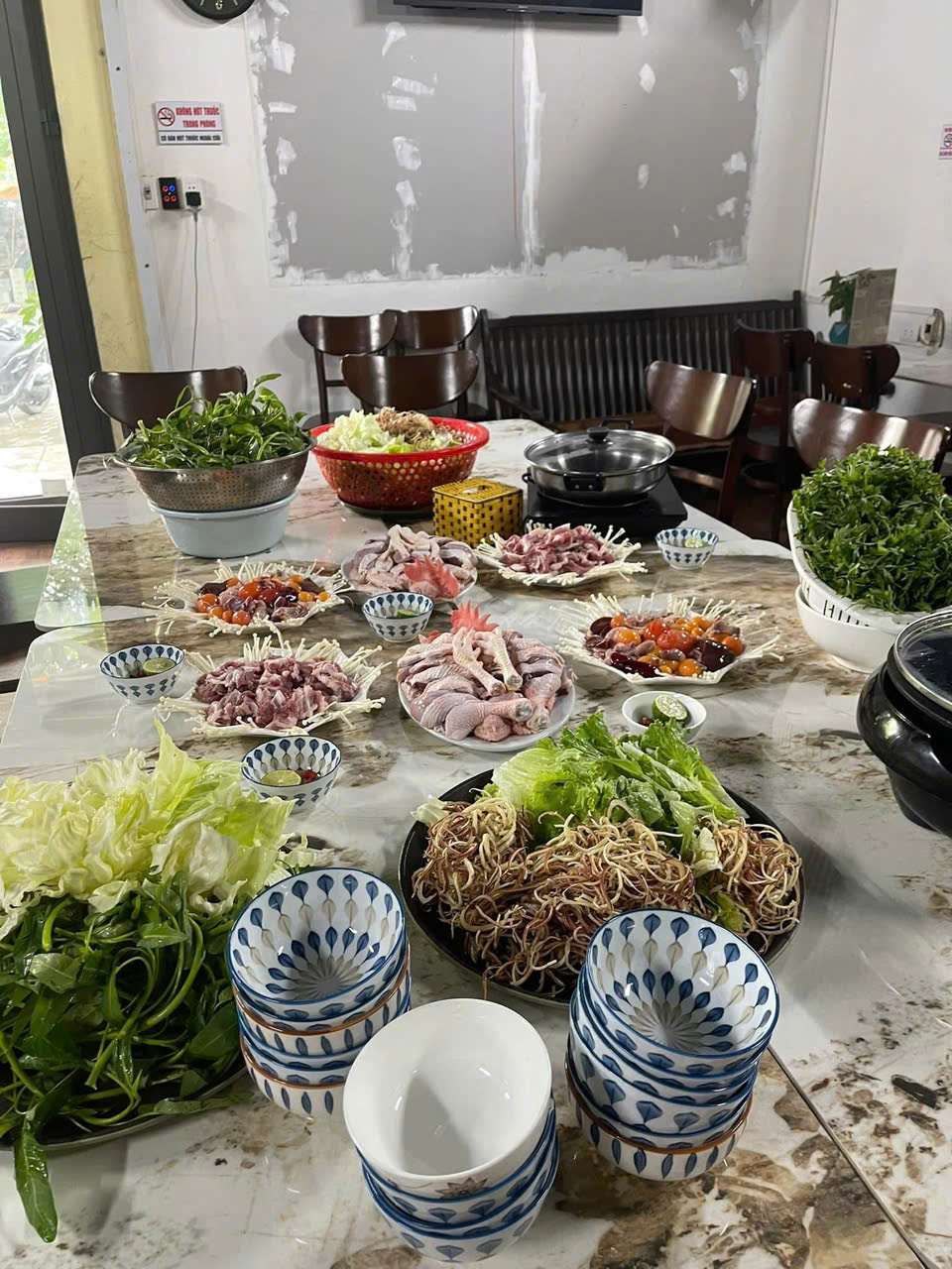 SANG NHƯỢNG QUÁN CÀ PHÊ – HÁT CHO NHAU NGHE – SÂN BÓNG MẬU LƯƠNG – HÀ ĐÔNG – HÀ NỘI - Ảnh 2