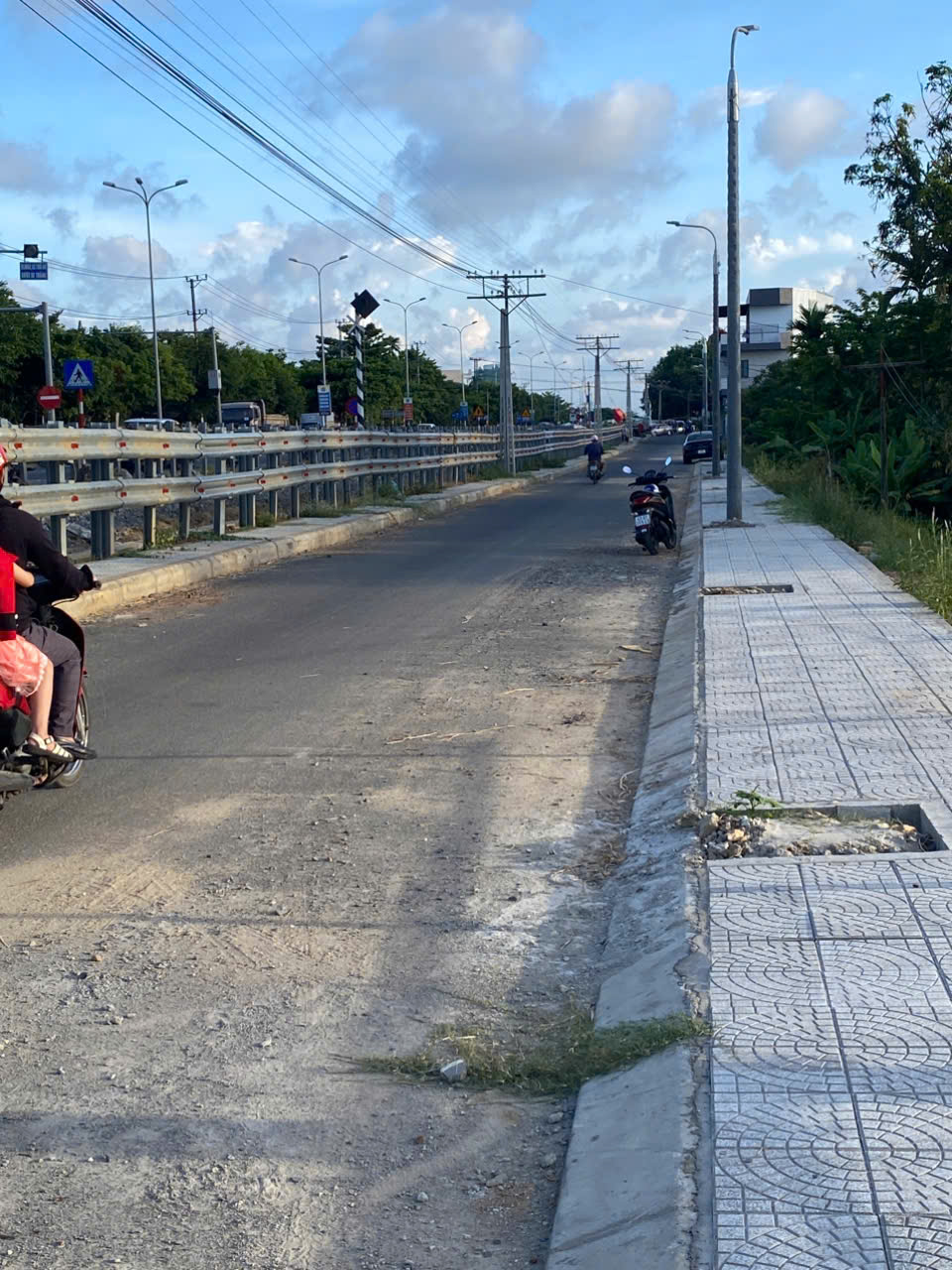 MT TRƯỜNG CHINH, CẨM LỆ - ĐƯỜNG NHỰA 5m5 LỀ 3m : 100m2 (5x20). GIÁ CHỈ : 2.25 TỶ - Ảnh 1