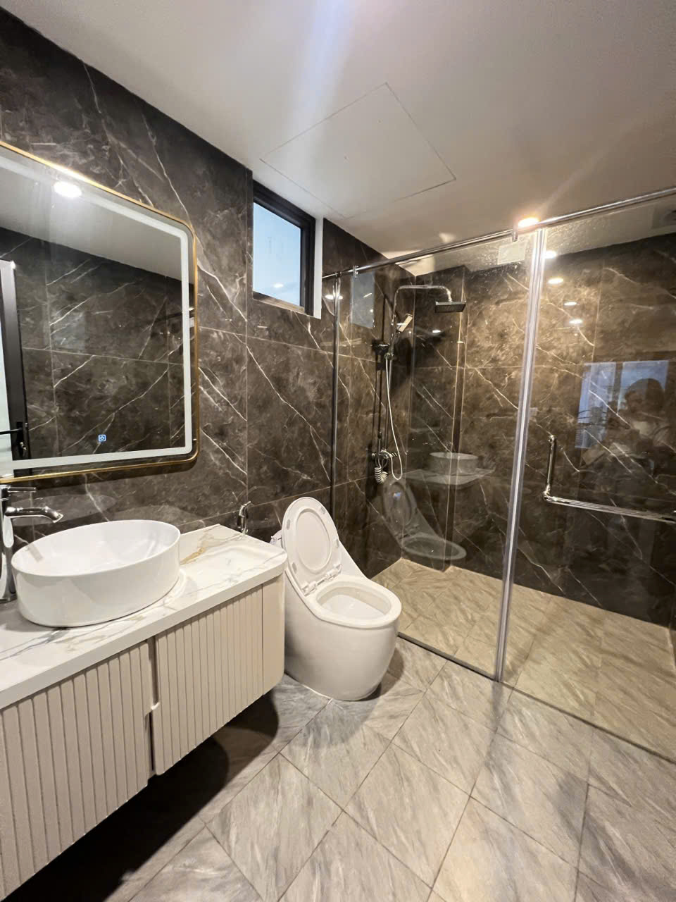 BÁN NHÀ, LÔ GÓC TAM TRINH - HOÀNG MAI,  DT 64 M, 5 TẦNG, TM, MT 4,5 M, GIÁ 14,8TỶ. - Ảnh chính