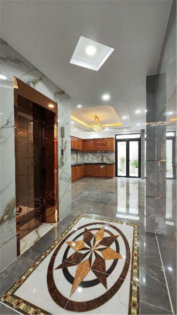**Bán nhà hẻm 23 đường C1, phường 13, Tân Bình (4,7x22) dòng tiền sẵn - Ảnh 1