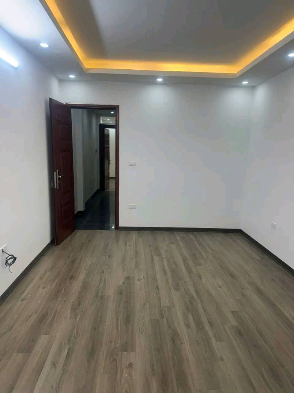 DUY NHẤT MỘT CĂN MÂU LƯƠNG,KIÊN HƯNG,HÀ ĐÔNG 30M 5 TẦNG GIÁ HƠN 6 TỶ - Ảnh 1