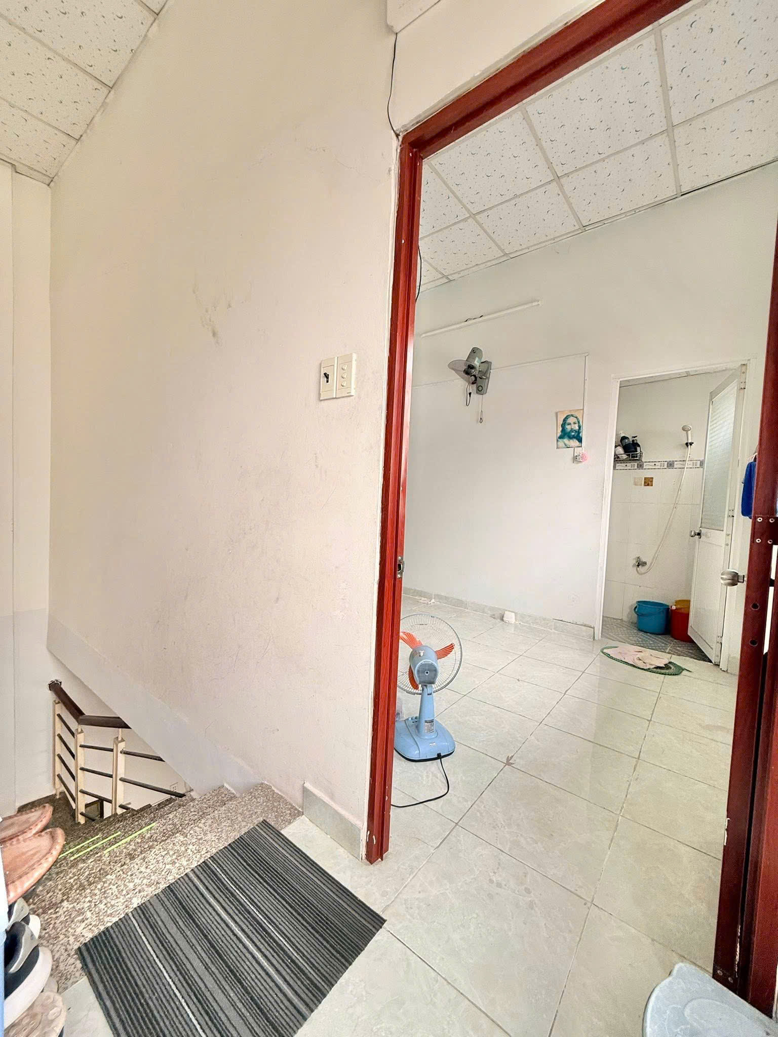 Bán nhà HXH 6m đường Cách Mạng - Tân Thành, 8x5m, không lộ giới, 2 Tầng, 5,6 tỷ - Ảnh 2
