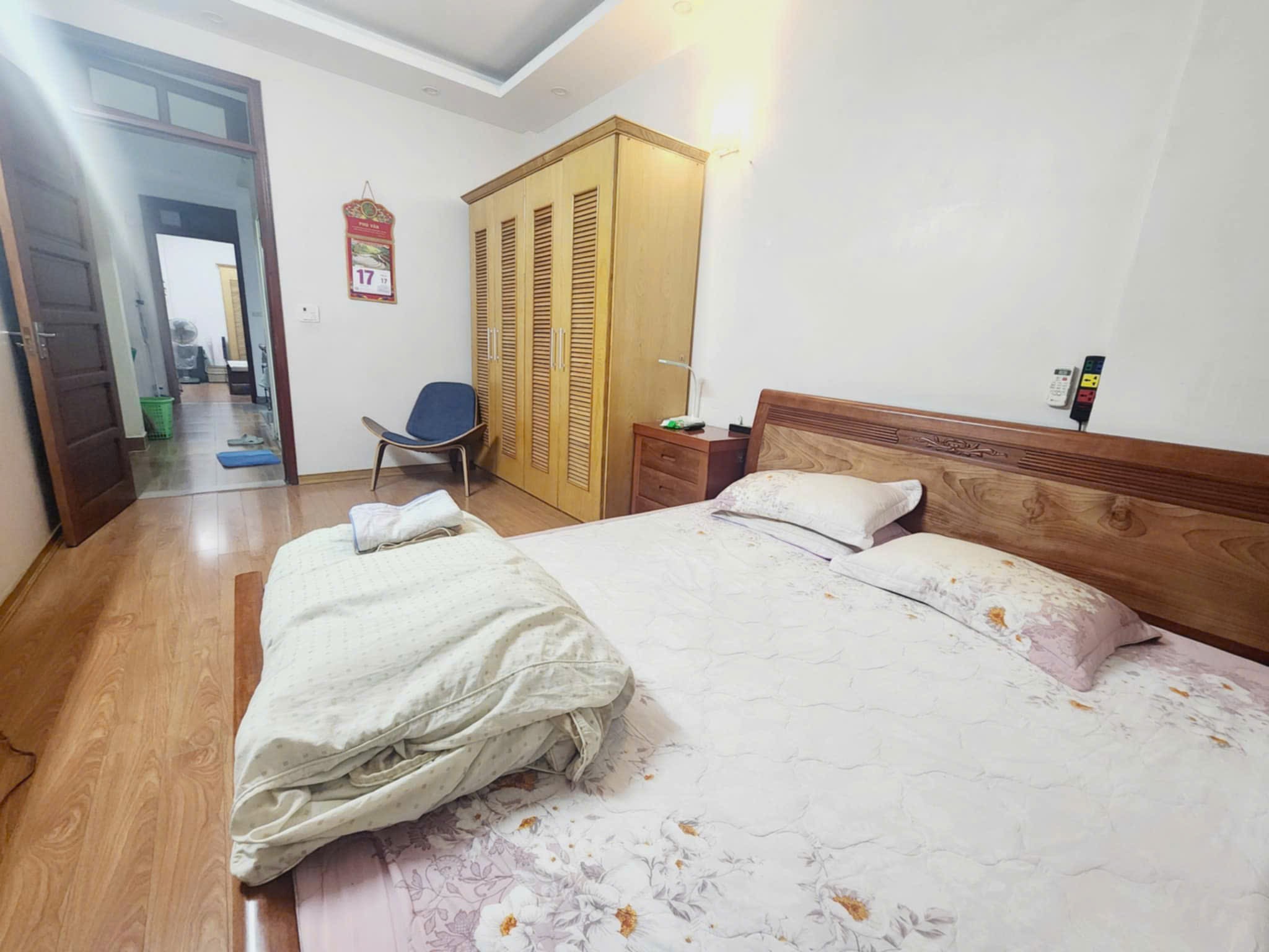 Bán nhà tốt Đội Cấn 10m ra phố, có ô chờ thang máy, tặng nội thất cơ bản - Ảnh 3
