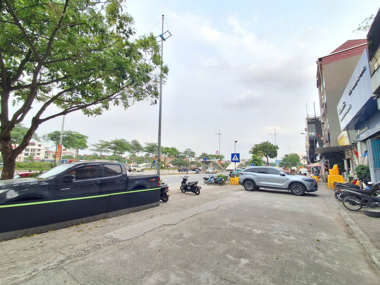 🏡 BÁN NHÀ 56M² - Ô TÔ VÀO NHÀ - 1 BƯỚC RA PHỐ LÝ SƠN - LONG BIÊN - Ảnh 2