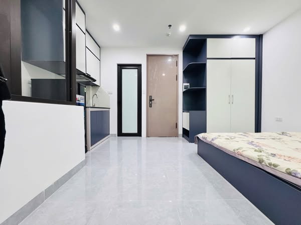 Bán tòa nhà 7 tầng thang máy Phú Diễn gần ĐH Ccông nghiệp Hà Nội - Ảnh 1