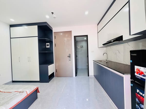 Bán tòa nhà 7 tầng thang máy Phú Diễn gần ĐH Ccông nghiệp Hà Nội - Ảnh 2