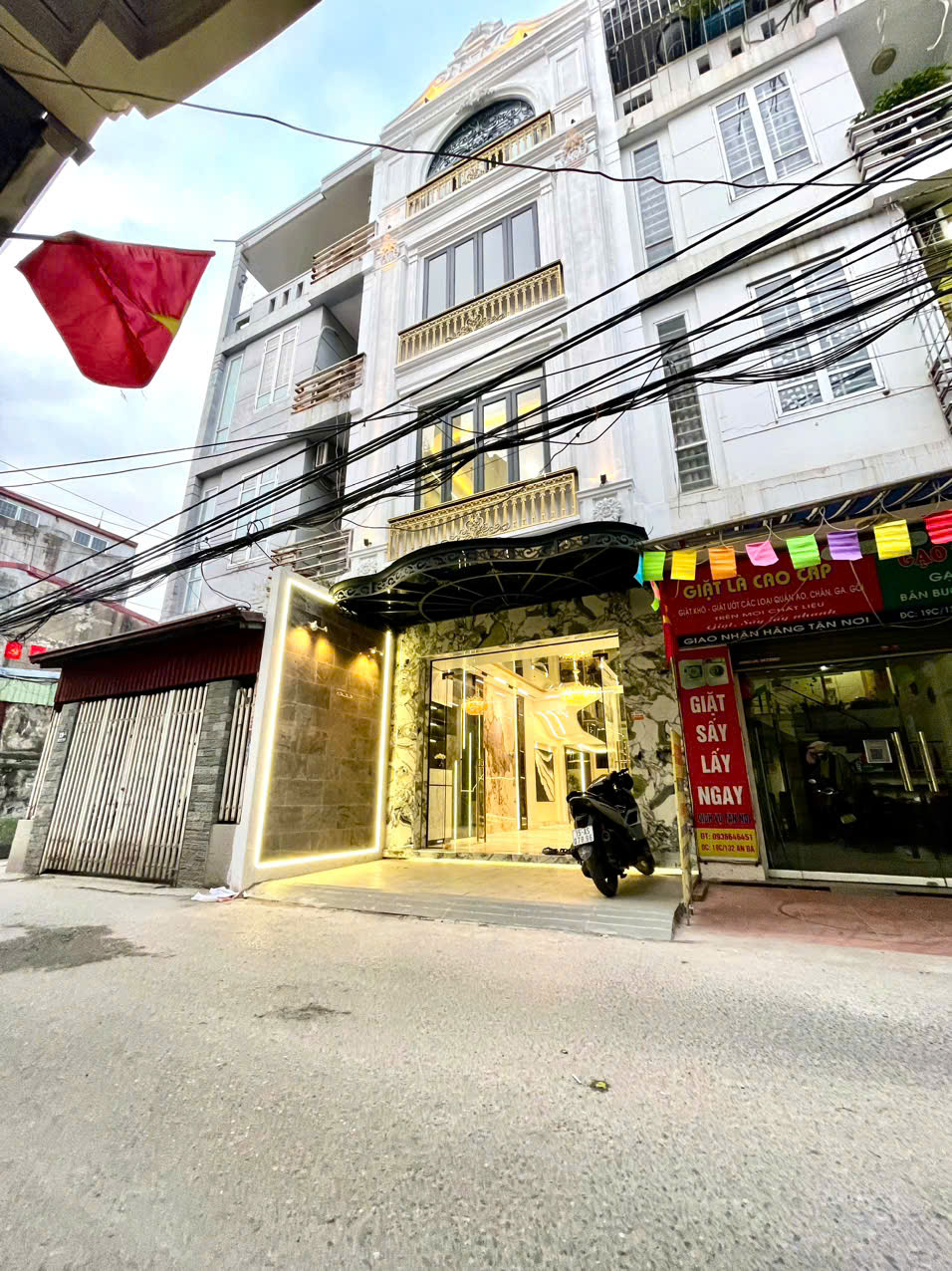 NHÀ PHỐ AN ĐÀ - VÀI BƯỚC CHÂN RA ĐÔNG KHÊ MỚI - TẶNG TOÀN BỘ NỘI THẤT CAO CẤP! - Ảnh chính