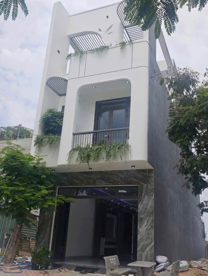 Nhà mới xây gần chợ Hội Nghĩa, giáp danh KCN VSIP III 90m2 1ty950 - Ảnh 2