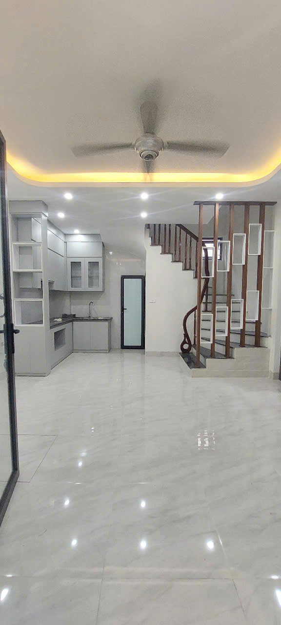 BÁN NHÀ HÀ TRÌ 1 – XÂY MỚI 4.5 TẦNG – GẦN ĐƯỜNG Ô TÔ – GIÁ 6,75 TỶ - Ảnh 2
