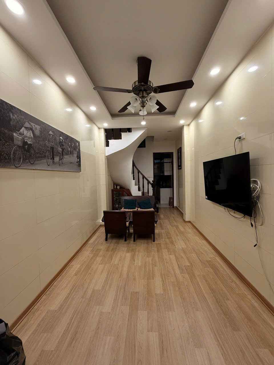 Cho thuê nhà Hàng Đậu, 35mx4t, 4PN, phù hợp gia đình hoặc homestay. - Ảnh 1