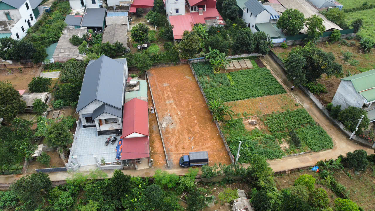 Dân cắt bán gấp lô đất đẹp tại trung tâm Hoà Thạch, Quốc Oai - Ảnh 2