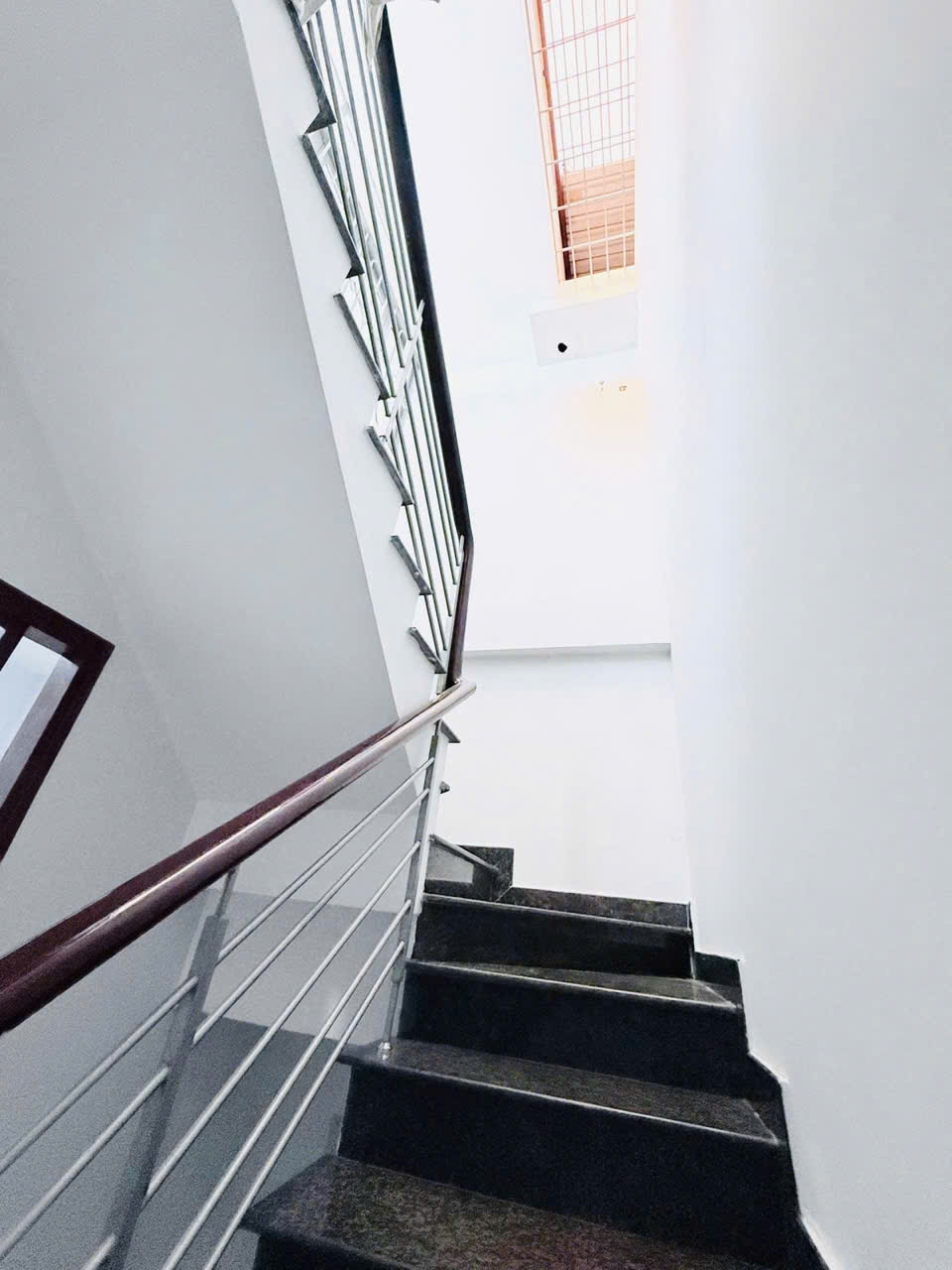 BÁN NHÀ CHÍNH CHỦ - HẺM XE TẢI TRÁNH - NHÀ 3 TẦNG BTCT - NƠ TRANG LONG BÌNH THẠNH - BÁN GẤP ĐỊNH CƯ - Ảnh 4