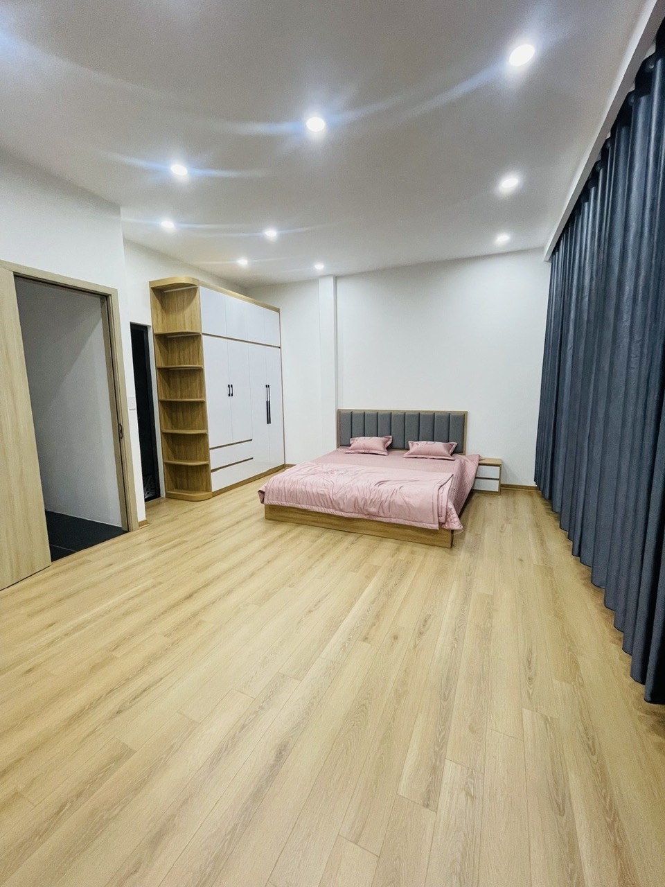 NHÀ HÒA BÌNH - MINH KHAI XÂY MỚI 5 TẦNG LÔ GÓC - Ảnh 4