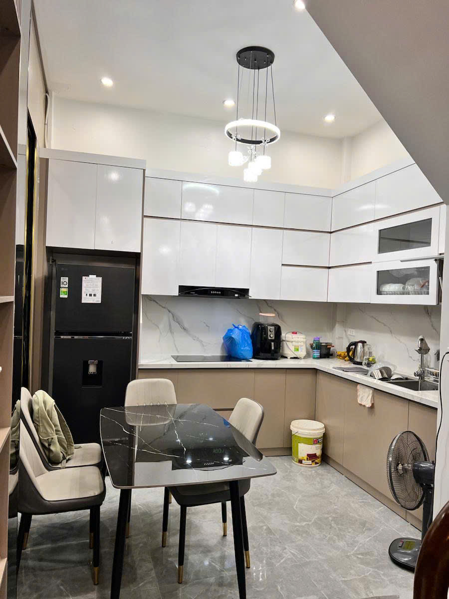 NHÀ ĐẸP HOÀNG MAI - LÔ GÓC - NỞ HẬU - 42m2 5 tầng mặt tiền 3m Giá 8.35 tỷ - Ảnh 1