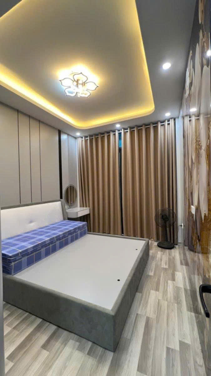 NHÀ ĐẸP HOÀNG MAI - LÔ GÓC - NỞ HẬU - 42m2 5 tầng mặt tiền 3m Giá 8.35 tỷ - Ảnh 3