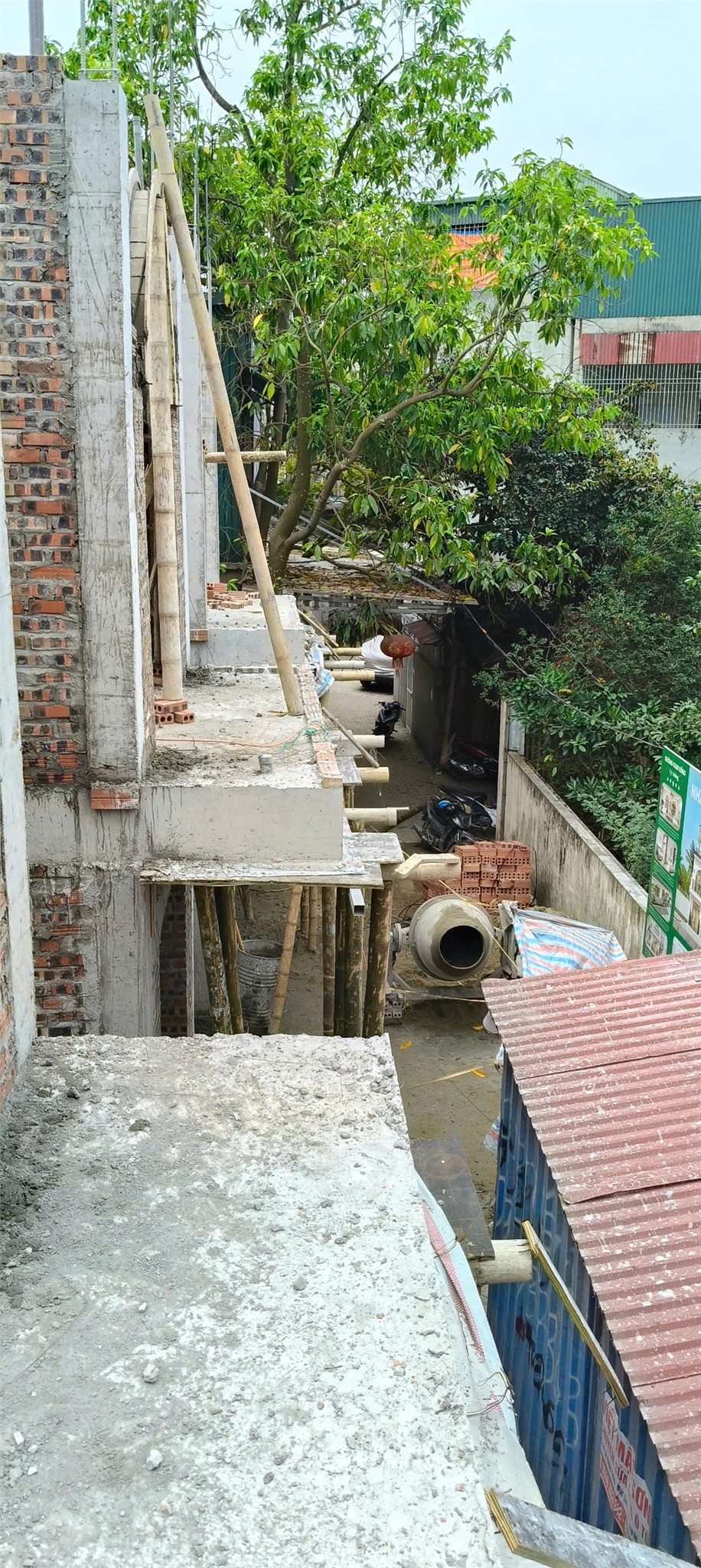 HOT HOT HOT - CHÍNH CHỦ CẦN BÁN  CĂN NHÀ 3 TẦNG Tại ngõ 84, đường Lê Lai, P. Đông Hương, TP Thanh - Ảnh 3