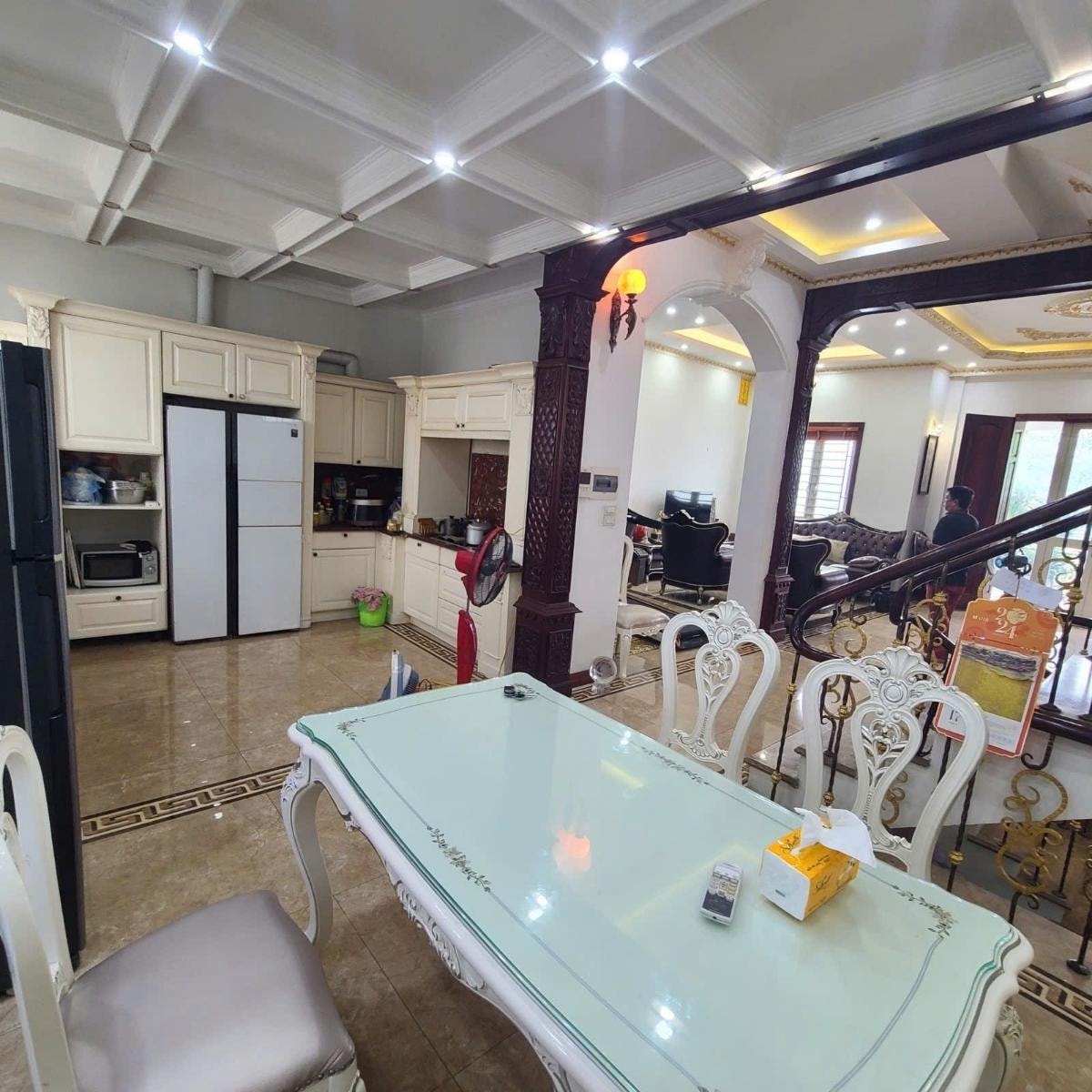 Bán nhà mặt phố Tuệ Tĩnh, 140m2, 10 tầng 2 hầm, mặt tiền 7.2m, 159 tỷ, vỉa hè rộng, KD đỉnh - Ảnh 1