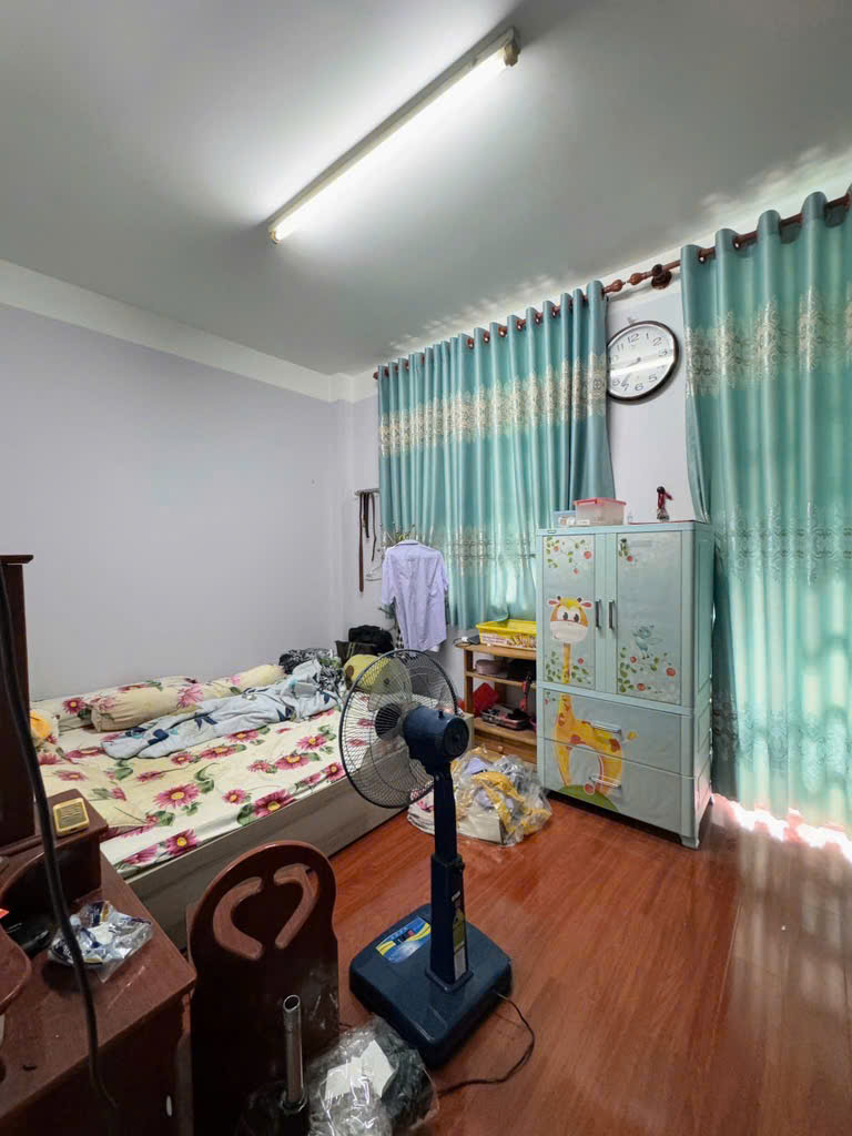 🌟 NHÀ MẶT TIỀN GIÁ CHỈ 3.47 TỶ - GẦN TRUNG TÂM - 3 TẦNG KIÊN CỐ - TIỆN KINH DOANH - ĐƯỜNG 6M THÔNG - Ảnh chính