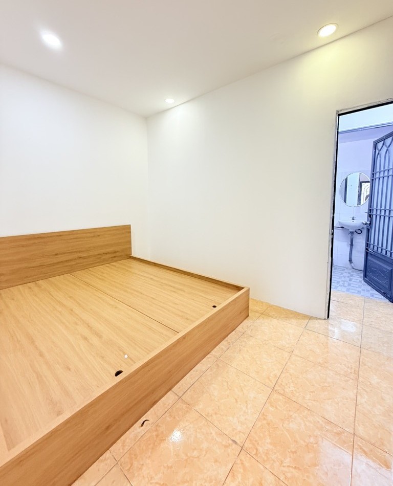 Xô Viết Nghệ Tĩnh, Bình Thạnh, Nhà 2 Tầng DTSD gần 60m2, giá chỉ 3.x tỷ - Ảnh 2