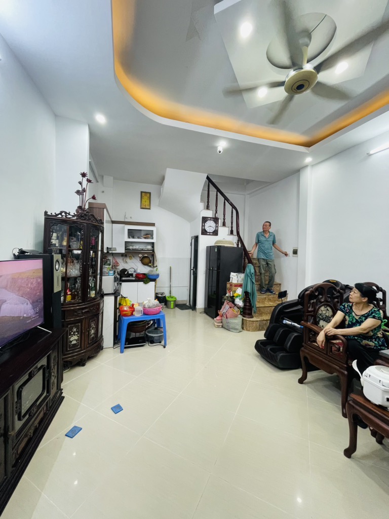 NHÀ ĐẸP HOÀNG MAI – 35M² x 5 TẦNG – CHỈ 6.8 TỶ - Ảnh 1