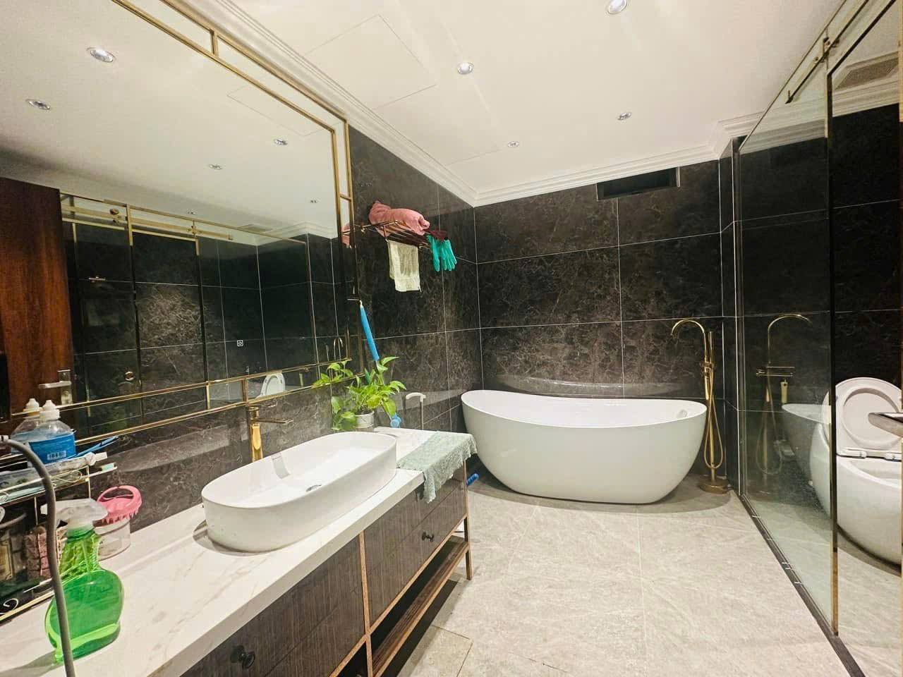 NHÀ MỚI ĐẸP YÊN HÒA CẦU GIẤY - 35M2 (X) 6 TẦNG - THANG MÁY NHẬP KHẨU - SĐCC - SẴN SÀNG VỀ TAY QUÝ - Ảnh 1