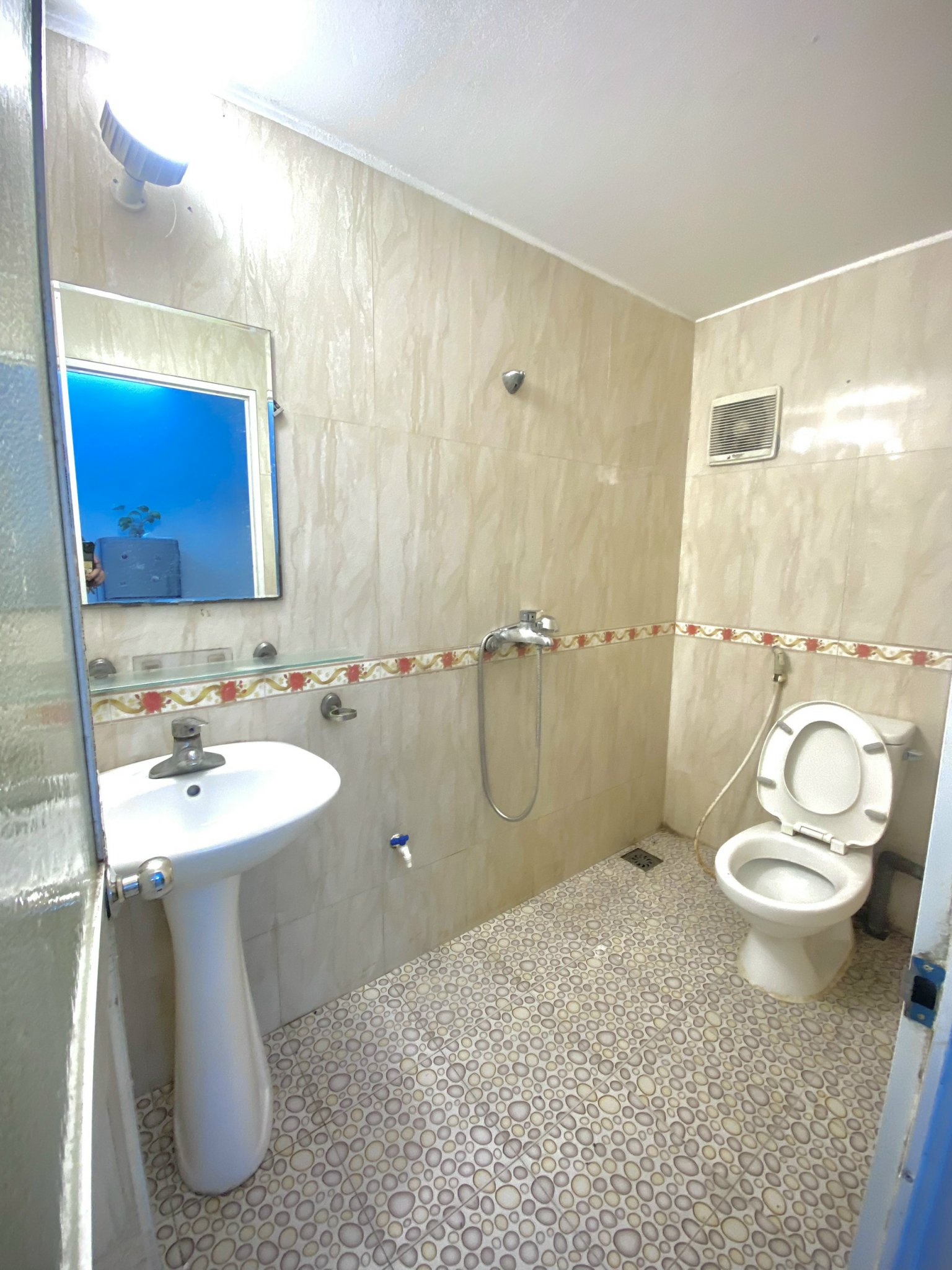 Cho thuê phòng cực đẹp giá rẻ 3tr Ngõ 464 Âu Cơ, Hồ Tây - Ảnh 3