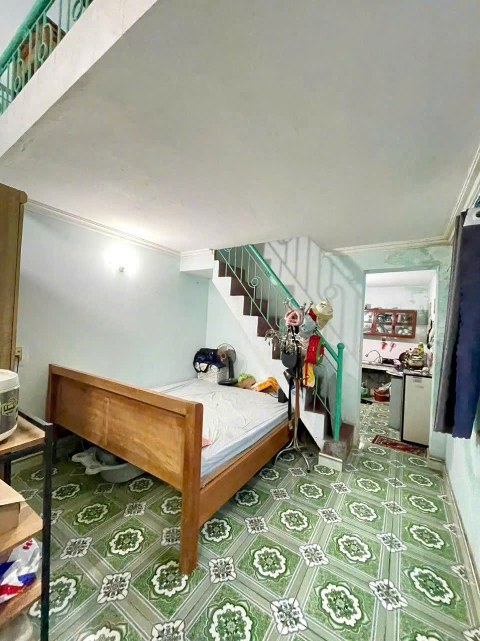 CHÍNH CHỦ BÁN ĐẤT TẶNG NHÀ CẤP 4 GÁC LỬNG LÔ GÓC ,MẶT NGÕ Đường CAM LỘ, Phường HÙNG VƯƠNG. - Ảnh 1