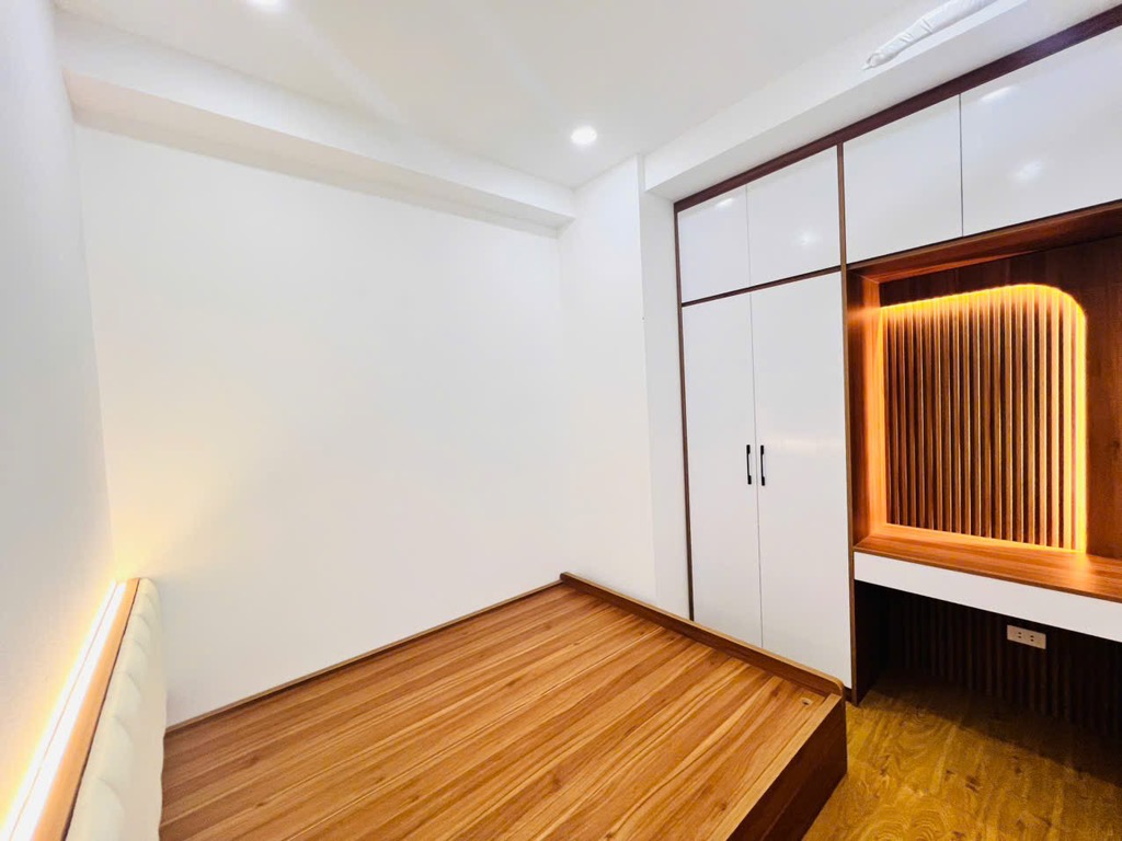 (Tin thật 100%) CH 74,5m2 x 3PN có slot ô tô tại A14 KĐT Nam Trung Yên - Nội thất cao cấp 600 triệu - Ảnh 4