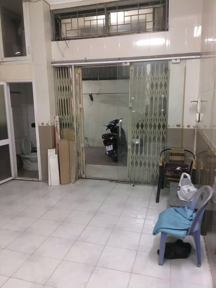 Cho thuê nhà riêng tại Đường Hoàng Mai, đầu phố Trương Định ( phường Trương Định ), Q. Hai Bà - Ảnh chính